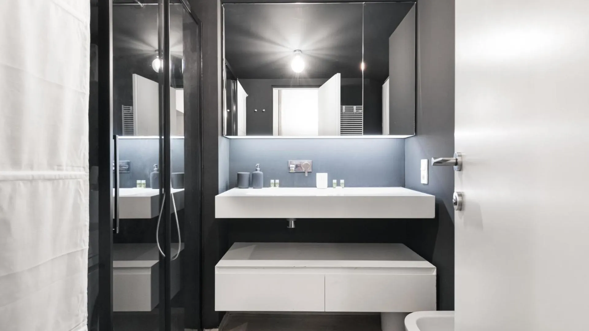 Easylife - Moderno Appartamento In Moscova/Brera Milan 0*,